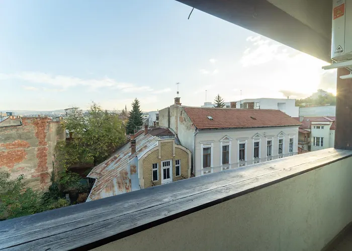 Spacious 3 Rooms 5* Mansion Near Muzeului Square. Free Parking