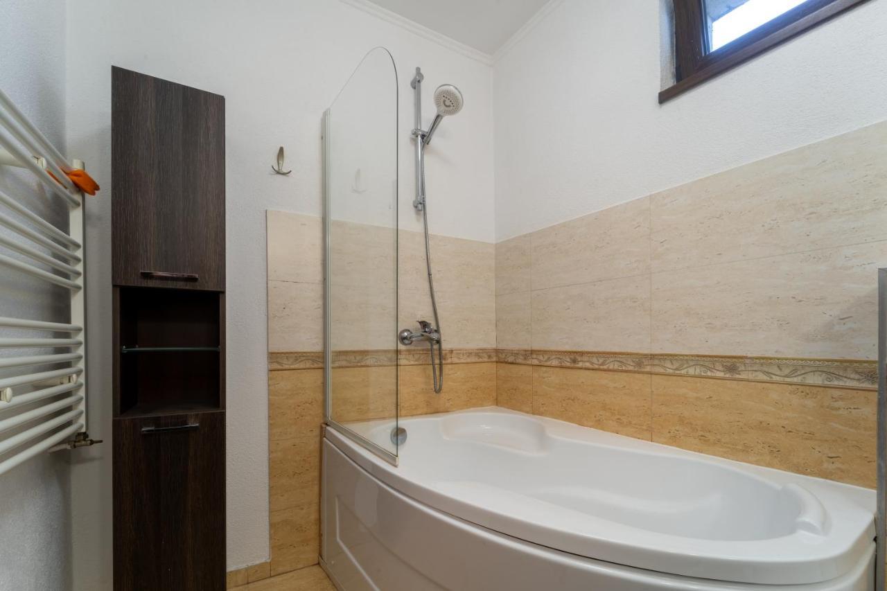 דירה Spacious 3 5* Mansion Near Muzeului Square. Free Parking