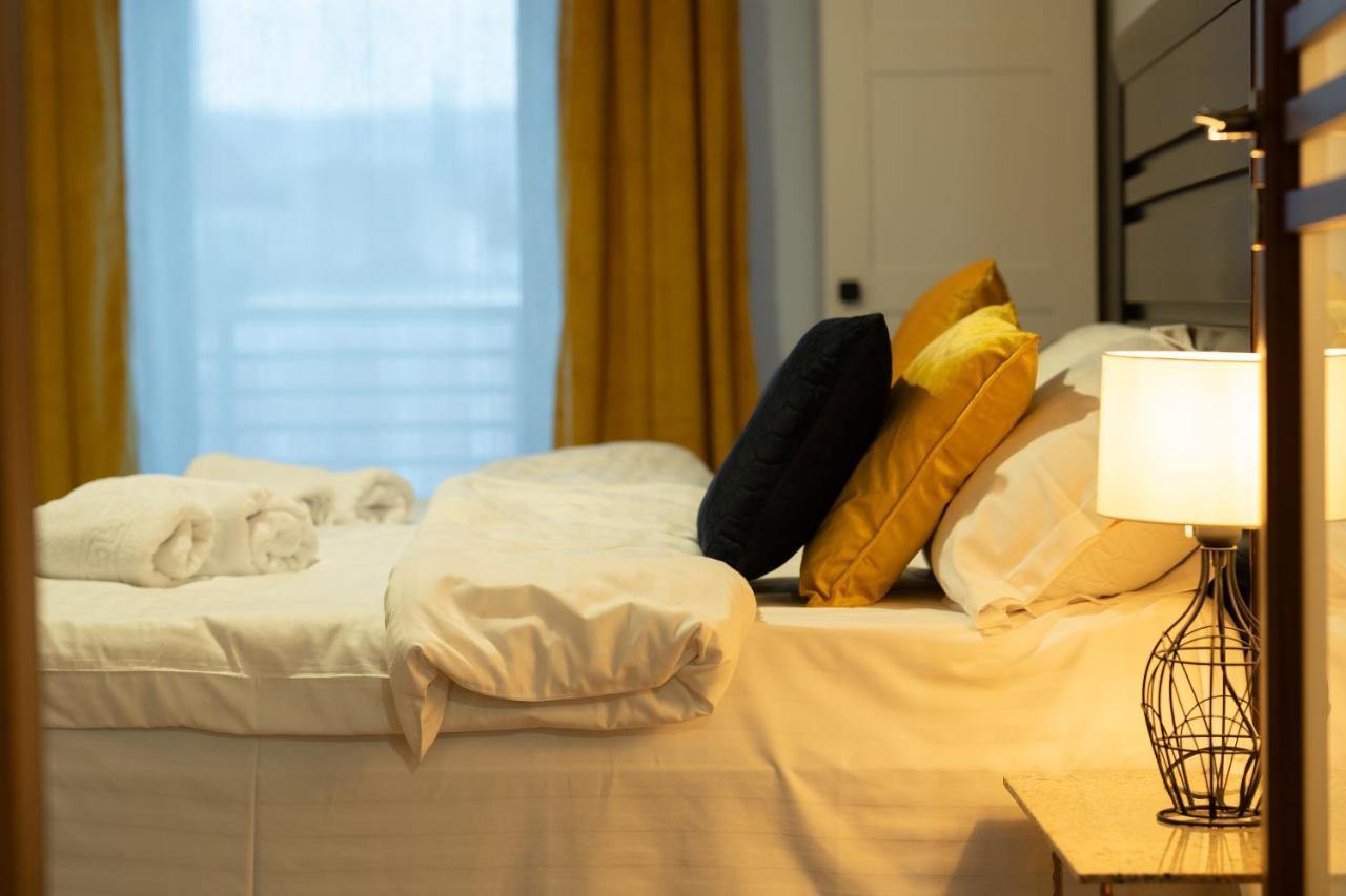Spacious 3 5* Mansion Near Muzeului Square. Free Parking דירה קלוז'-נאפוקה